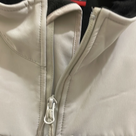 Misty Mountain gray jacket (sz l) - Picture 7 of 15